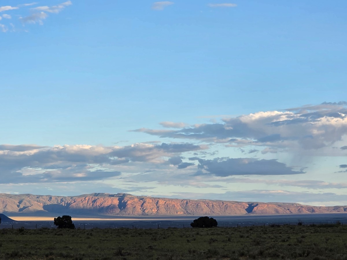 Rio Grande Valley & Manzano Mountains | Black Butte at Ka-Hoon New&nbsp;Mexico